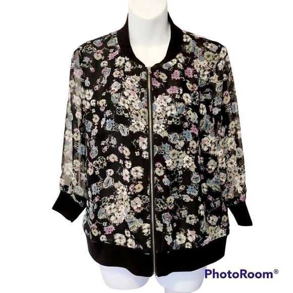 Vintage Jackets & Blazers - 3/$20 Vintage flower pattern see through jacket